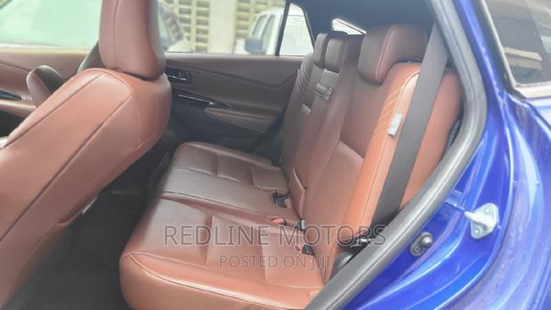 2017 Toyota Harrier Blue: Stylish and Reliable SUV