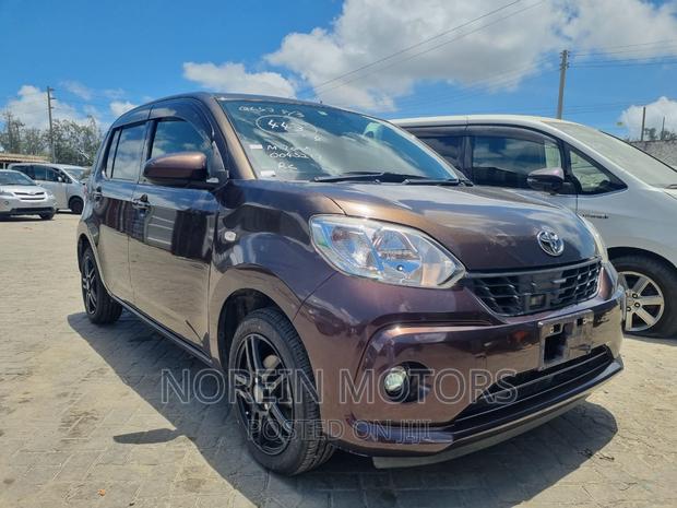 Compact Car in Purple - 2016 Toyota Passo for Sale