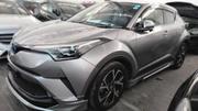 2017 C-HR Toyota Silver - Affordable Luxury Compact SUV for sale