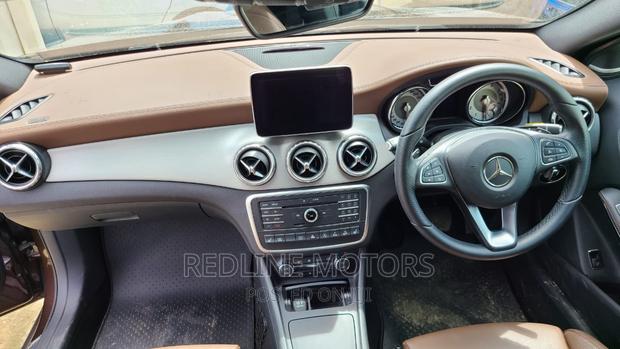 Black 2016 Mercedes-Benz GLA 250 - High-Performance SUV