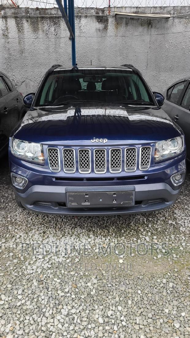 2016 Jeep Compass Blue: Compact SUV with Powerful Performance