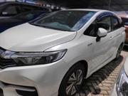 2016 Honda Shuttle Pearl - Spacious & Luxurious for sale