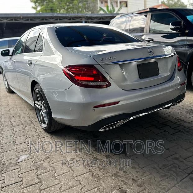 High-End 2017 Mercedes-Benz E200 Sedan, Silver Finish