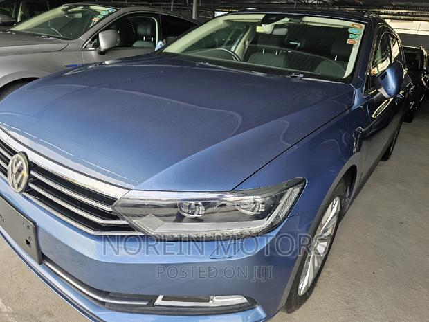 2016 Volkswagen Passat BlueMotion Turbo - Performance & Economy