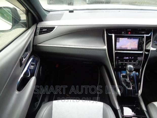 Pearl 2016 Toyota Harrier - Modern SUV with Elegance