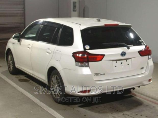 2016 Toyota Corolla Fielder in Silver - High-quality SUV at Great Price