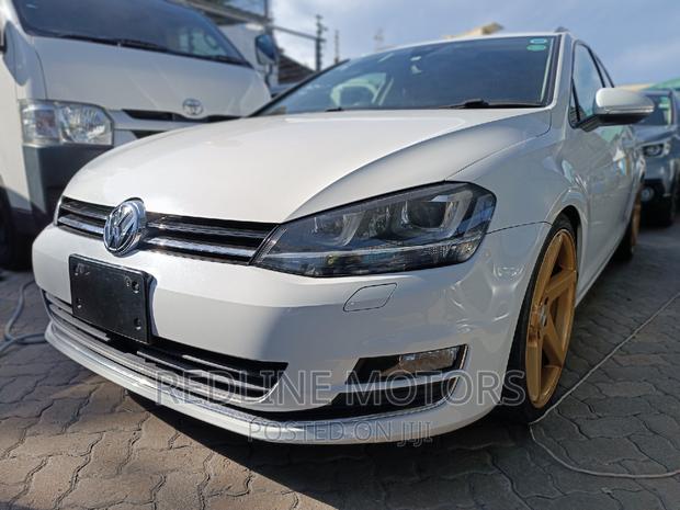 4-Door White Volkswagen Golf TSI SE: Fuel-Efficient 2016 Model