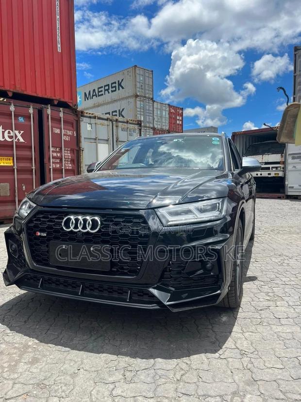 2018 Audi SQ5 3.0T Premium Plus AWD - Sleek Black