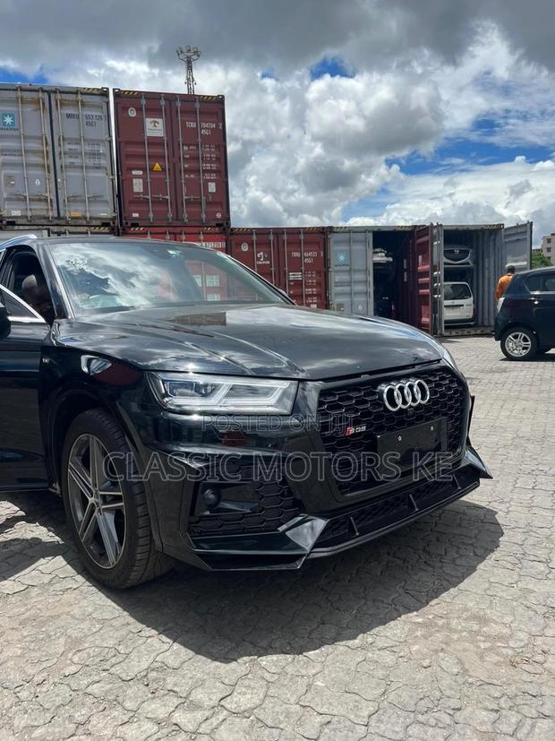 2018 Audi SQ5 3.0T Premium Plus AWD - Sleek Black