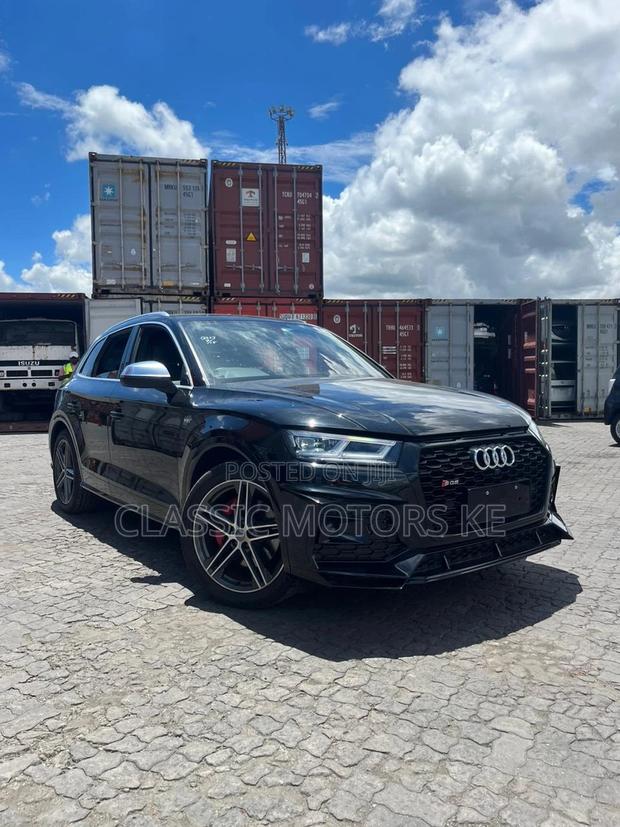 2018 Audi SQ5 3.0T Premium Plus AWD - Sleek Black