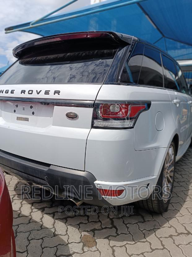 2016 Land Rover Range Rover Sport in White - Used