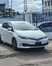 White 2016 Toyota Auris - Affordable Compact Hatchback for sale