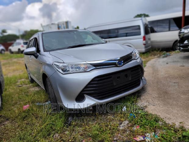 2016 Toyota Corolla Fielder - Silver Station Wagon Advert