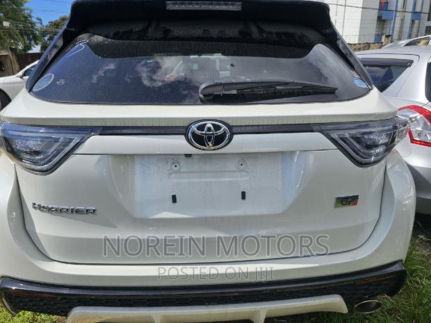 2017 Toyota Harrier in Pearl - Certified Pre-owned Luxury SUV