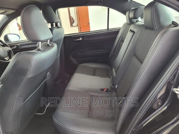 Sleek 2016 Toyota Axio Black: Perfect for Your Daily Drive