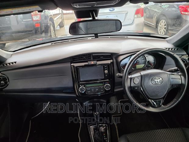 Sleek 2016 Toyota Axio Black: Perfect for Your Daily Drive