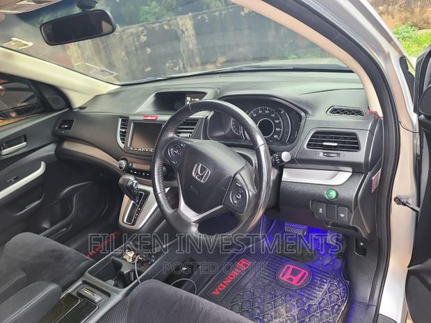 Silver Honda CR-V 2014 - Pre-owned SUV for Sale