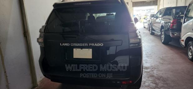 2016 Toyota Land Cruiser Prado Black Luxury SUV