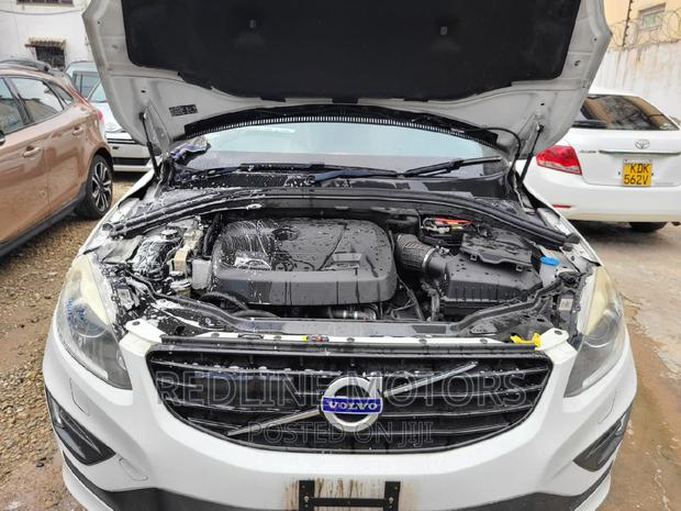2016 Volvo XC60 in White - Luxury Performance