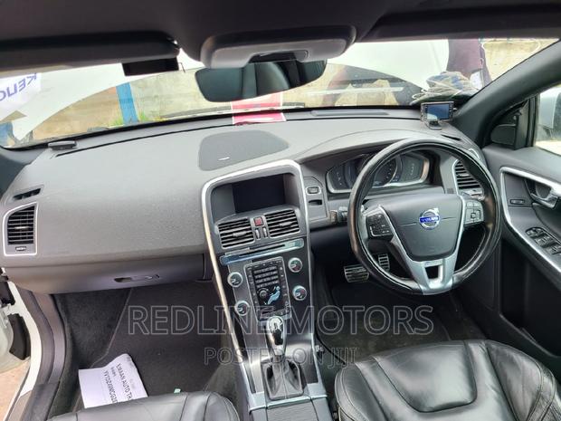2016 Volvo XC60 in White - Luxury Performance