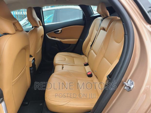 Gold 2017 Volvo V40: Luxury Hatchback for the Discerning Driver
