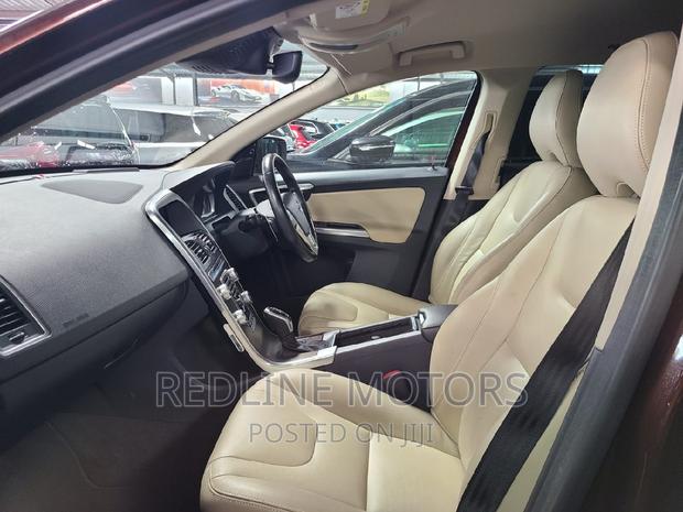 2016 Gold Volvo XC60: Luxury SUV with Affordable Price Tag