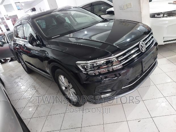 Volkswagen Tiguan Black 2017: Luxury SUV at Great Price