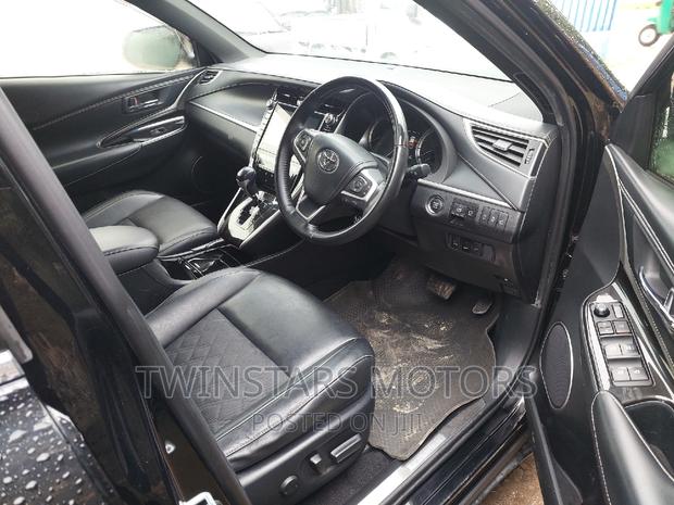 Matt Black 2017 Toyota Harrier 2.0 - Premium SUV for Comfort and Style