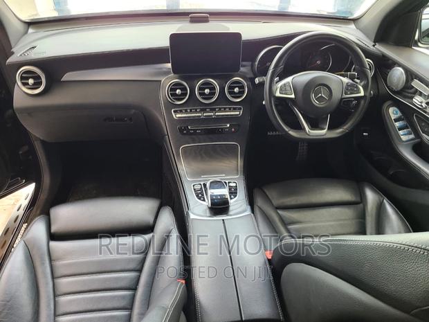 2017 Mercedes-Benz GLC-Class Blue Edition: Luxury SUV with Style