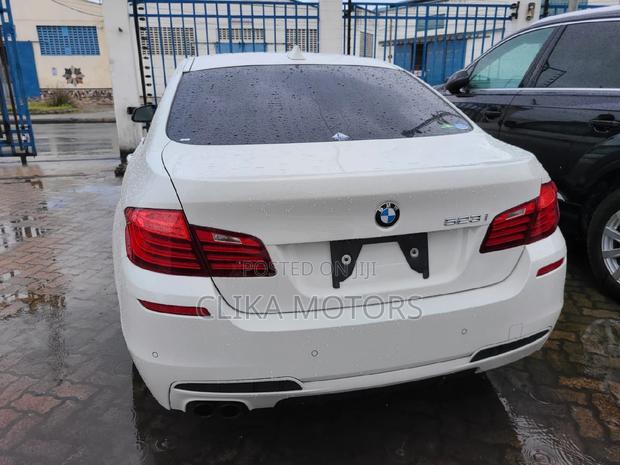 BMW 523i 2016 Pearl: Pre-Owned Luxury Sedan