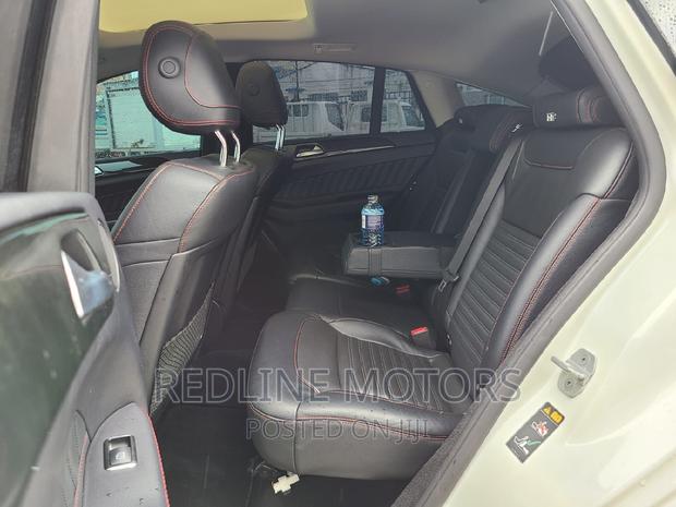 Used Luxury 2016 Mercedes-Benz GLE-Class - Pearl Color