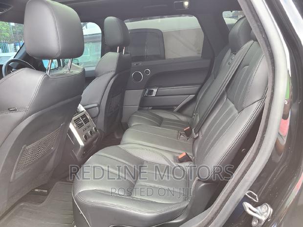 Land Rover Discovery Sport Black 2016 - Pre-Owned Vehicle