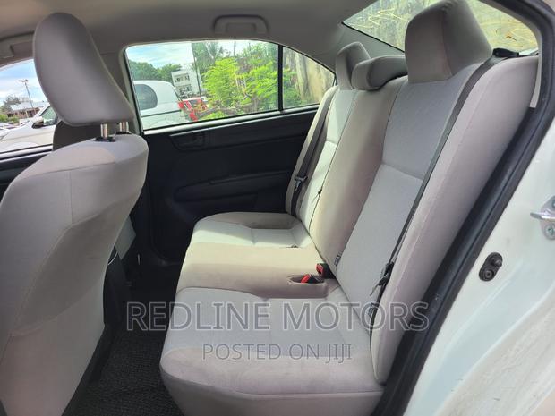 Premium 2016 Toyota Axio Pearl: Your Perfect Daily Companion