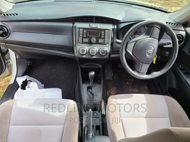 Premium 2016 Toyota Axio Pearl: Your Perfect Daily Companion