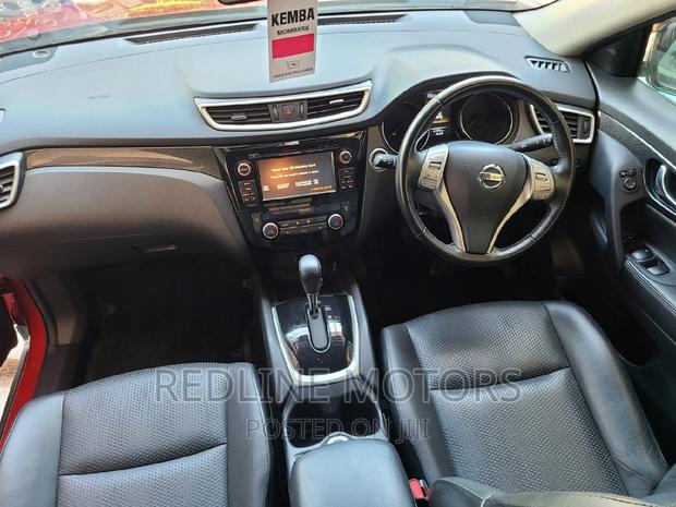 Used 2017 Nissan X-Trail Red Sports Utility Vehicle