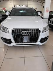 Audi Q5 2017 in White: Sleek SUV for Sale Today for sale
