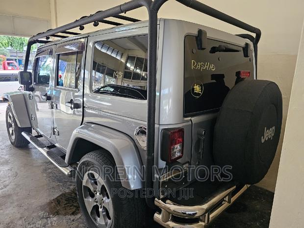 2017 Jeep Wrangler Silver - Used Off-Road Adventure Vehicle