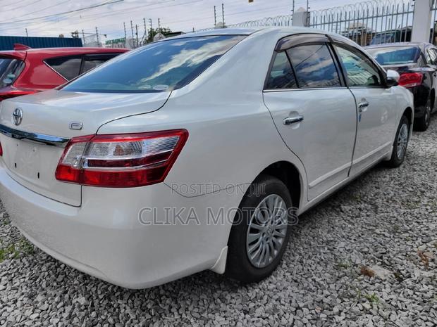 2016 Toyota Premio Pearl: Comfortable and Reliable Sedan