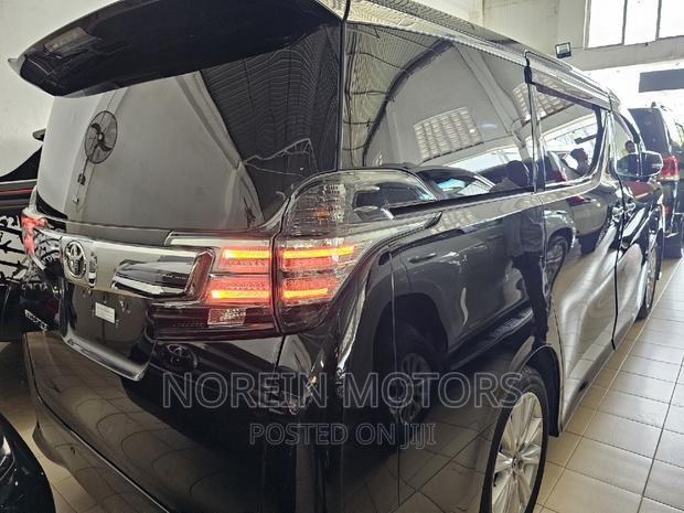 Matt Black 2017 Toyota Vellfire: Stylish and Sophisticated MPV