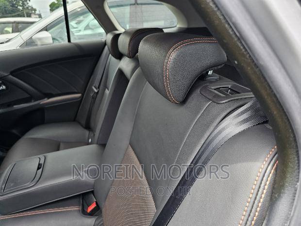 2017 Toyota Avensis Silver - Affordable Luxury
