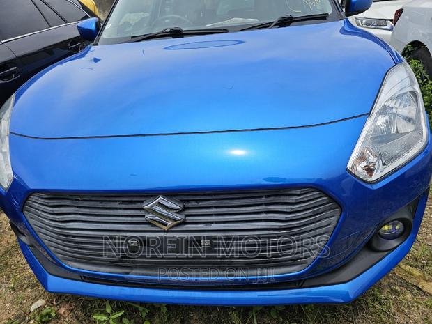 2017 Suzuki Swift Blue: Compact Car with Style and Efficiency
