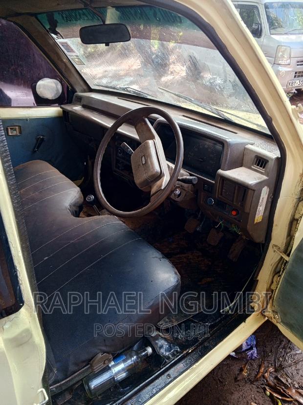 Used Mitsubishi L200 1995 for sale - Quality Yellow Pickup