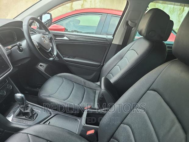 New 2019 Volkswagen Tiguan Black Edition - Elevate Your Drive Today