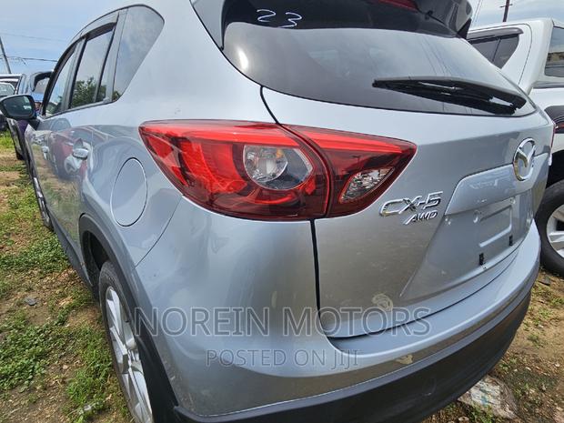 2016 Mazda CX-5 in Stylish Silver: Ideal Family SUV