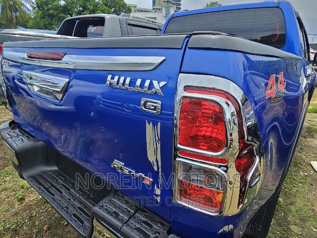 New 2020 Toyota Hilux Blue: Performance, Comfort, and Efficiency