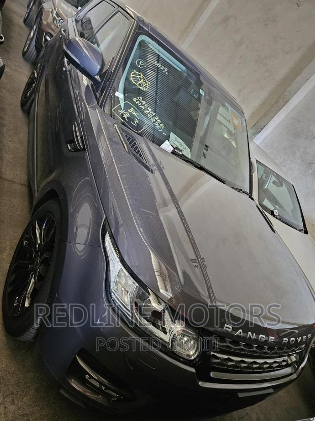 Gray 2016 Land Rover Range Rover Sport HSE 4x4 with 3.0L 6cyl 8A engine - Pre-owned, for sale