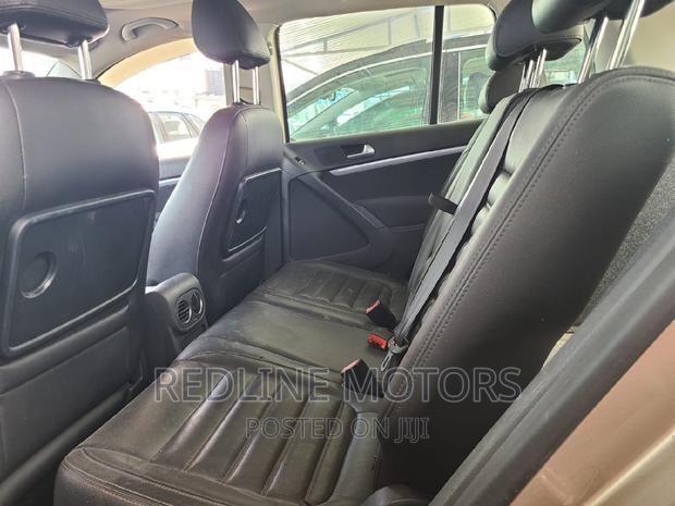 Gold Volkswagen Tiguan 2016 - Quality Pre-owned