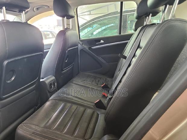 Gold Volkswagen Tiguan 2016 - Quality Pre-owned