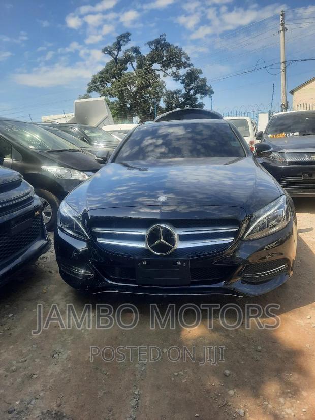 2016 Mercedes-Benz C180 in Black: High-End Sedan for Sale