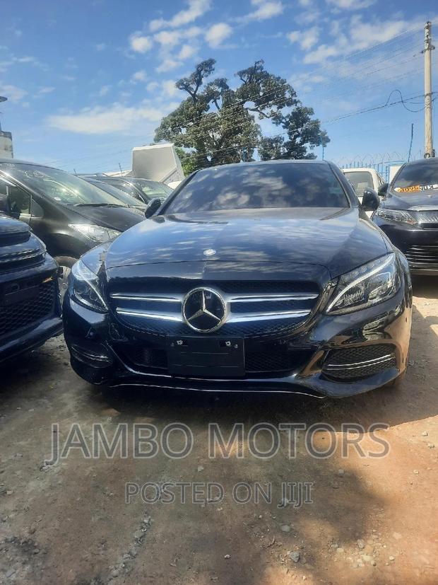 2016 Mercedes-Benz C180 in Black: High-End Sedan for Sale